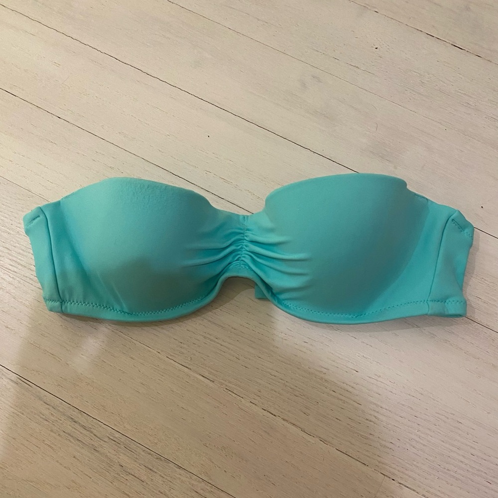 VS aqua molded ruched cup strapless bikini top